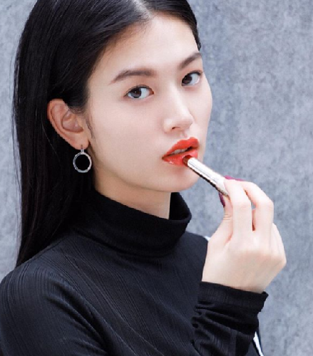 立花恵理の家族構成は 両親の父 母 弟を調査 小さい時の口元が可愛すぎる 画像も Mamaicchi