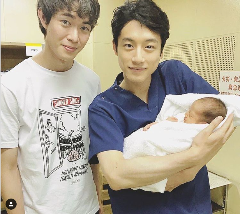 坂口健太郎は母子家庭 父親の死因は事故 母親は元女優で姉は 家族構成まとめ Mamaicchi