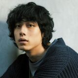 ハンオシ 坂口健太郎の髪型 短髪 のオーダーやセット方法は パーマ編 Mamaicchi